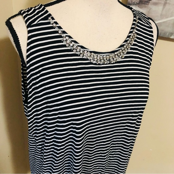 Cynthia Rowley Jeweled Tunic Top - Picture 2 of 9